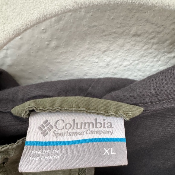 Columbia Men's Olive Windbreaker Jacket - Picture 3 of 3
